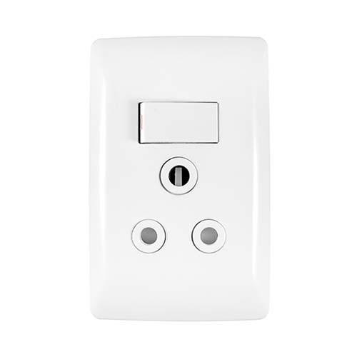 Crabtree Diamond Single Switched Socket Vertical