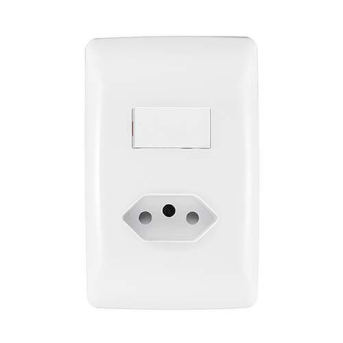 Crabtree Diamond Single Switched Slimline Socket