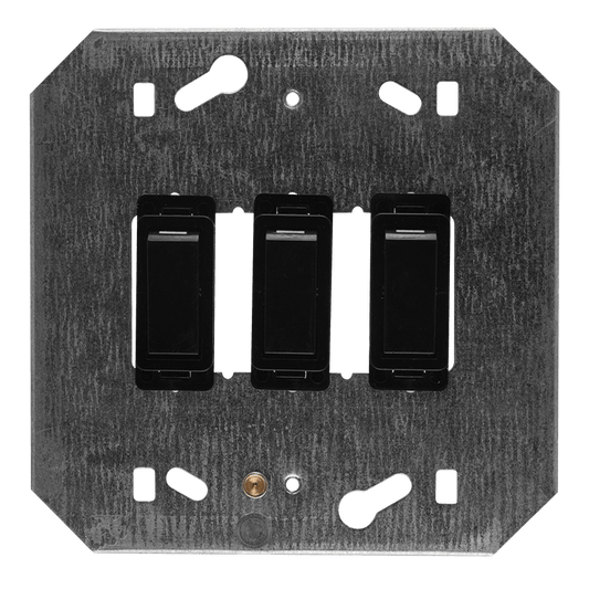 Crabtree Classic 3 Lever 3x1 Way Switch on Yoke with Coverplate