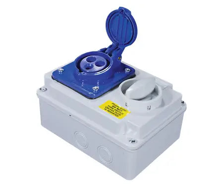 Onyx Switched Socket with Interlock - Surface Mounting - IP44