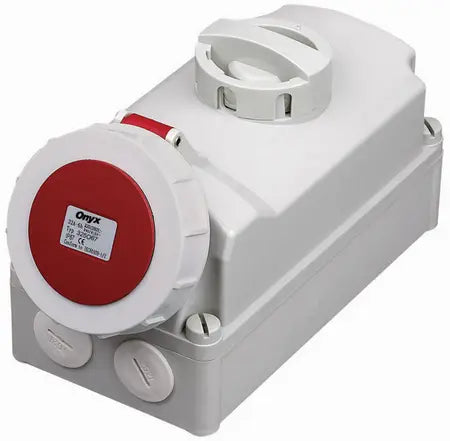 Onyx Switched Socket with Interlock - Surface Mounting - IP67