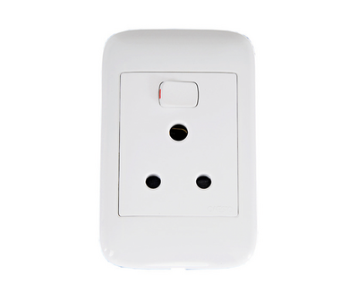 4X2 Single Switched Socket(Vertical) Onp2001V
