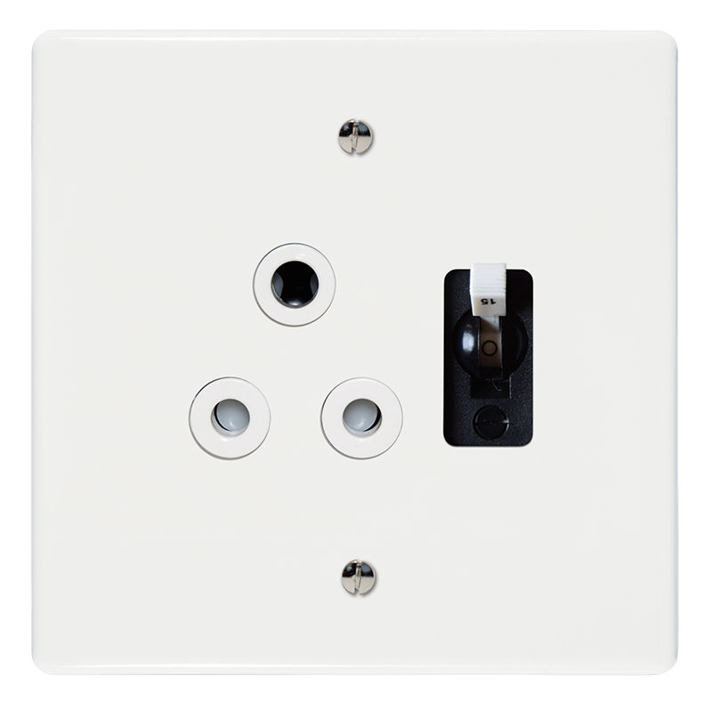 Crabtree Classic Single STD Socket with Single Pole 15A Circuit Breaker
