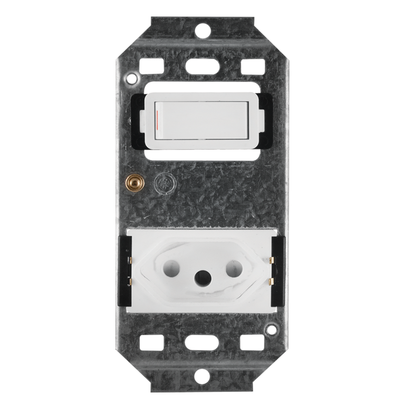 Crabtree Classic Single Slimline 164-2 Switched Socket