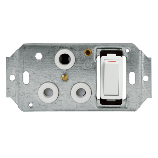 Crabtree Classic Single STD 164-1 Switched Socket on Yoke (Cabstrut)