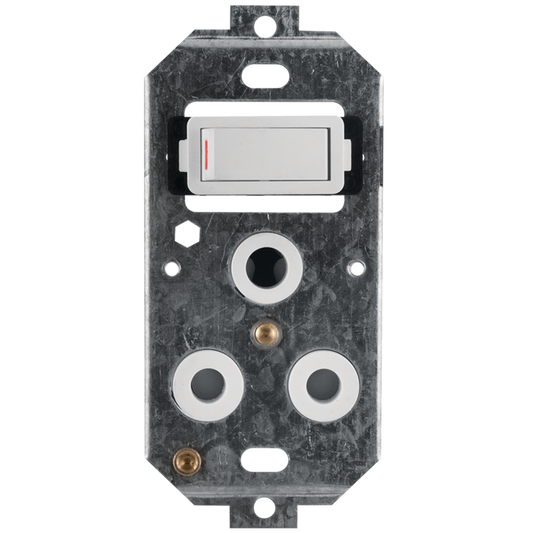 Crabtree Classic STD Single 164-1 Switched Socket on 2×4 Yoke