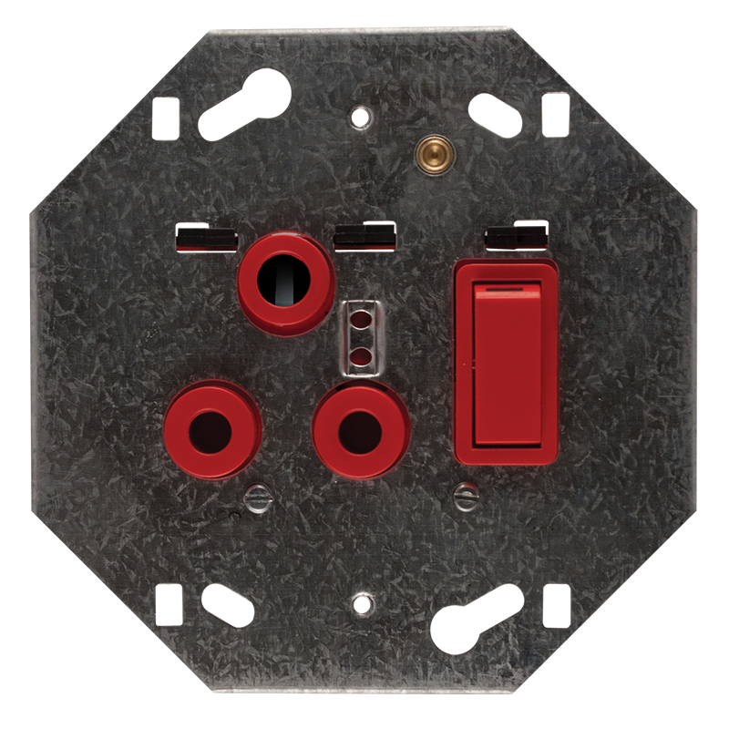 Crabtree Classic STD 164-1 Switched Socket on 4×4 Yoke