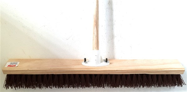 Broom P/Form Stiff Pvc  600Mm C/W Hndl F3262
