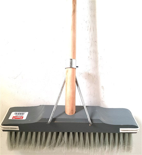 Broom Supa Delux  W/Stay  & Handle Hds110