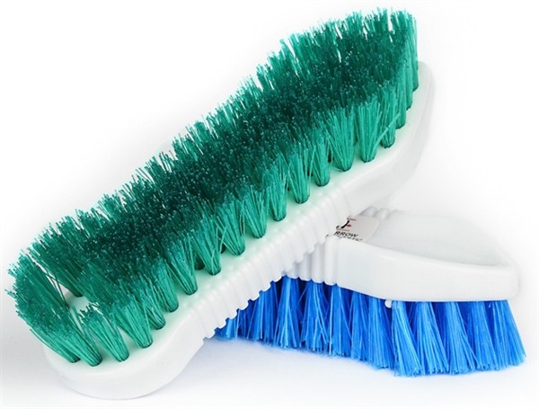 Brush Scrubbing All Plastic