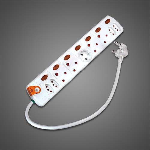 Crabtree Multiplug 9 Socket Switched 0.5M