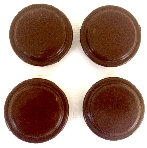 Castor Cups Brown 4 Per Card A27A