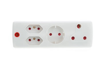 Adaptor 1X16A+2X5A+1Xsk White E/Mate