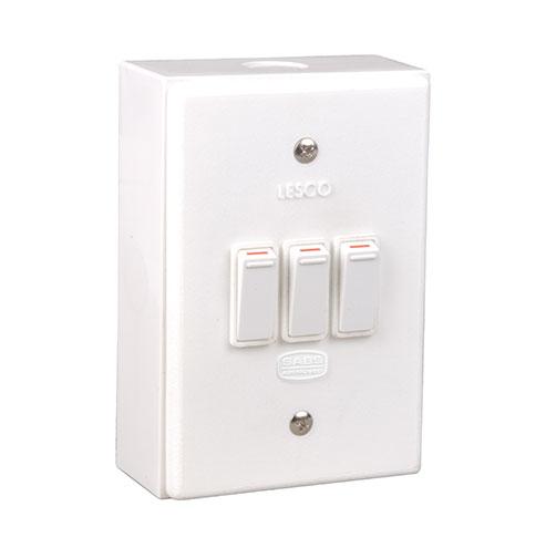 Lesco Lss - 3 Lever 3X1 Way Surface Switch Sw
