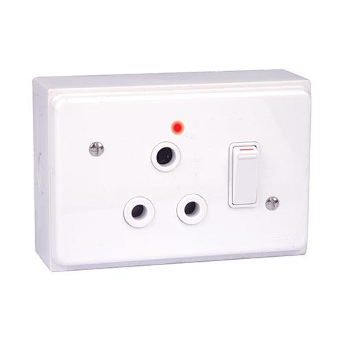 Lesco Lss - Surface Single Switched Socket - 16A Sw