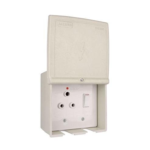 Lesco Allbro Weatherproof Box - Single Switched Socket 4X4