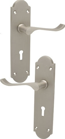 Mackie Handle Vic Gbl Scrl S/Chr Cyl 1St