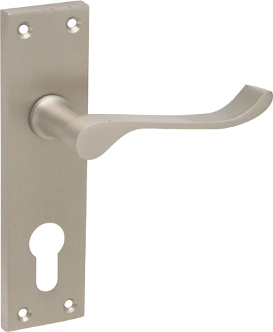Mackie Handle Vic Str Scrl S/Chr Cyl 1St