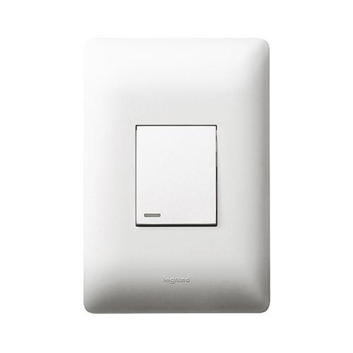 Legrand Ysalis 1 Lever Switch 2 Way - White