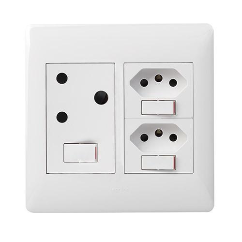 Legrand Ysalis Single Socket Horizontal + 2 X Slimline - White