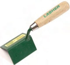 Trowel Cnr Sharp Lasher O/S 75Mm Wood Hndl Fg10170
