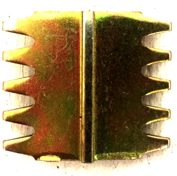 Brick Comb Loose Lasher 4270