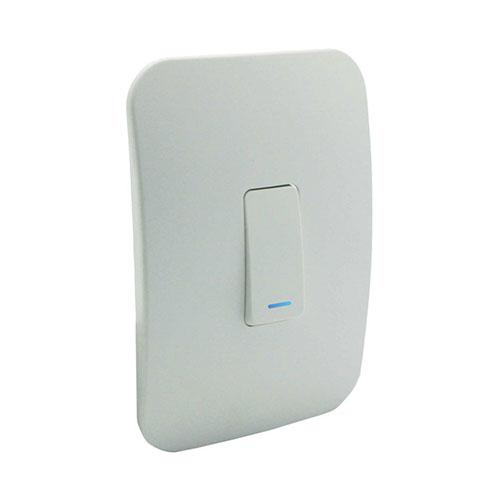 Veti 1 One Lever Two-Way Light Switch With Locator - White Module