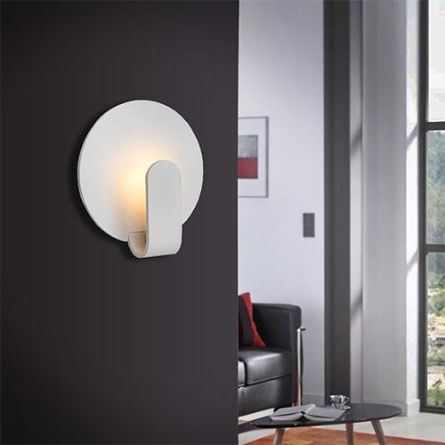 Power-On Circle Wall Light